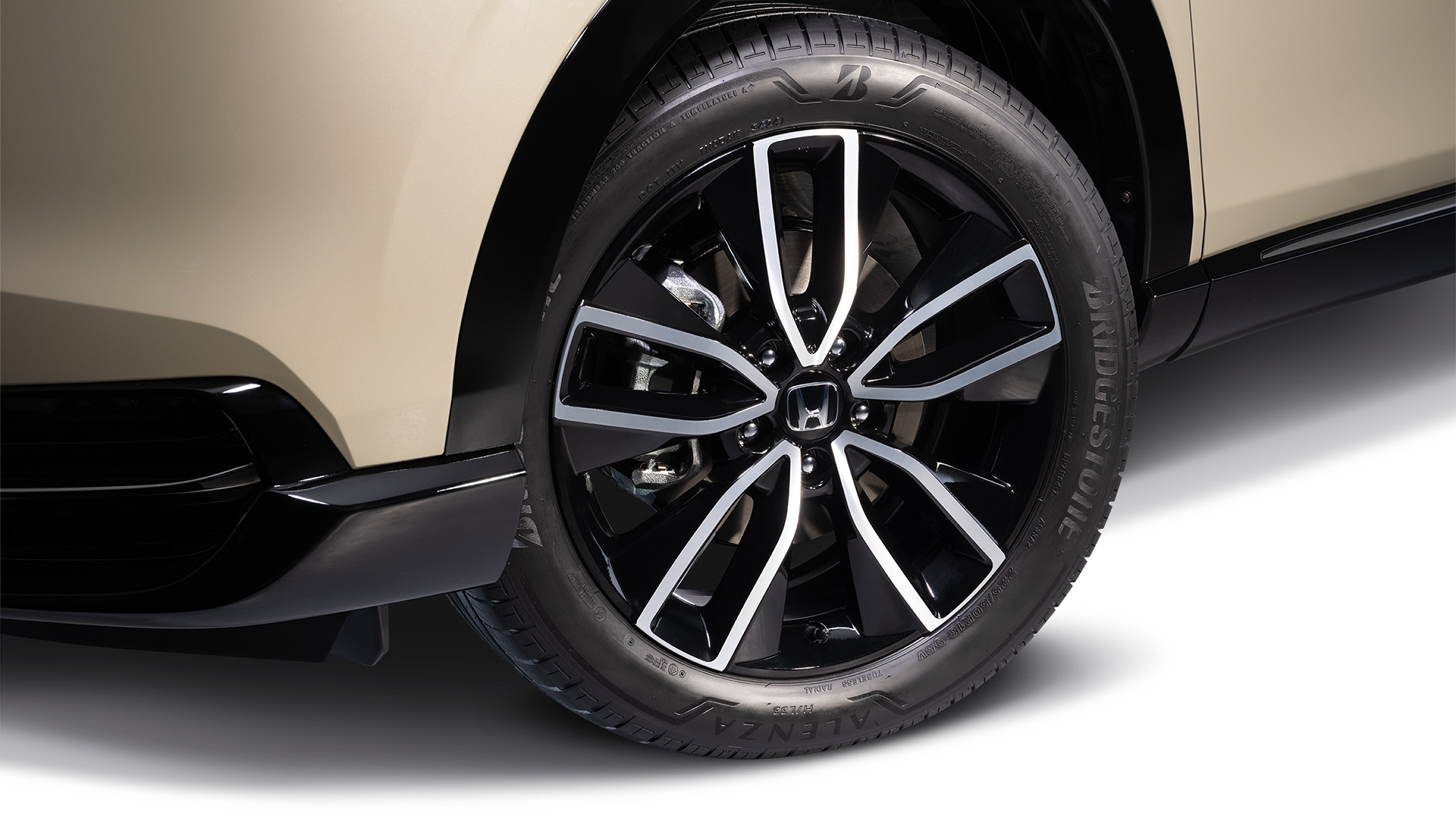 Honda HR-V design thumbnail 3